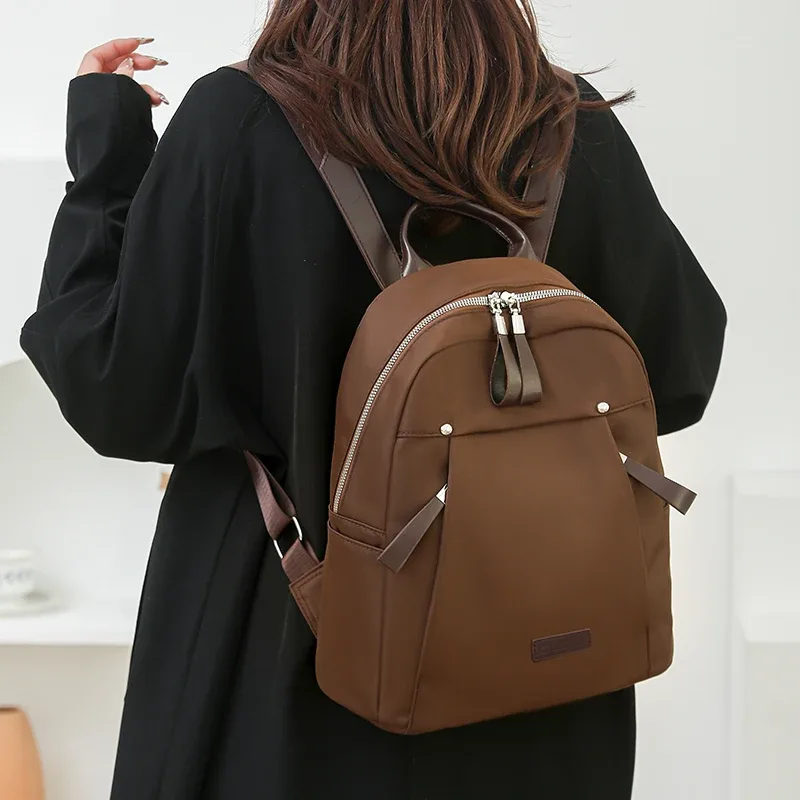 sac à dos tendance pour femmes avec plusieurs compartiments, solide et durable, sac d'école pratique pour les voyages quotidiens