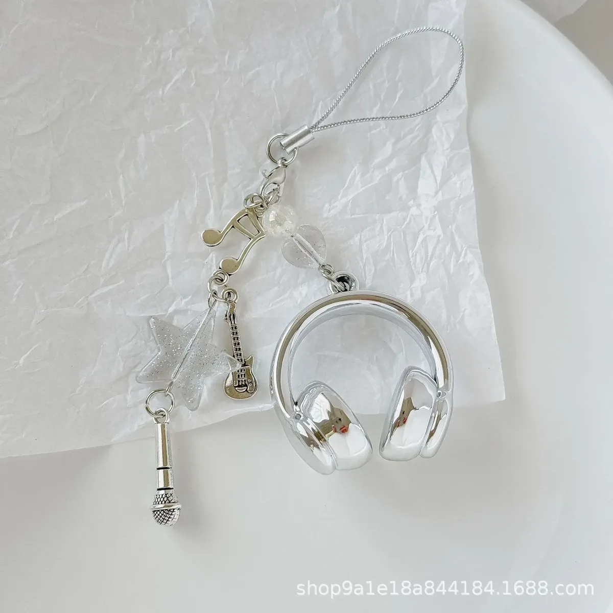 écouteurs de musique noirs, chaînes pour téléphone portable, petit pendentif musical à bouton-poussoir, pendentif créatif de décompression pour sac à dos, porte-clés