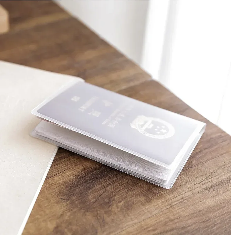 3 pièces nouvelle housse de protection pour passeport transparent givré pvc étui étanche porte-carte d'identité universel porte-carte de crédit d'affaires