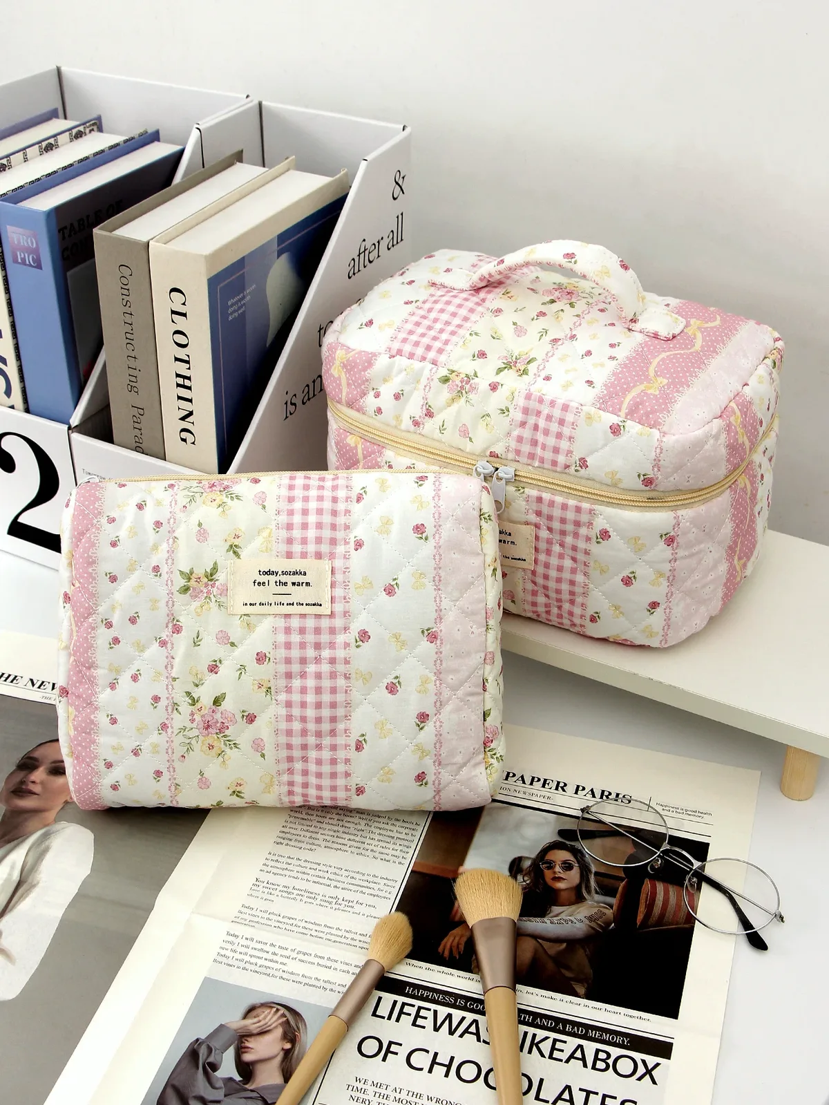 1 pièce/ensemble trousse de maquillage matelassée rose, trousse de maquillage essentielle de voyage, trousse de maquillage multifonctionnelle, trousse de maquillage mignonne de grande capacité