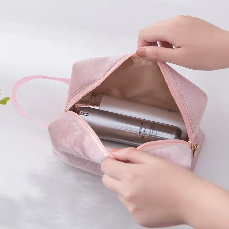 sac de rangement de maquillage en velours doux pour femme, trousse de toilette pour coussinets, trousse de maquillage de voyage gt, trousse de beauté pour évaluateurs