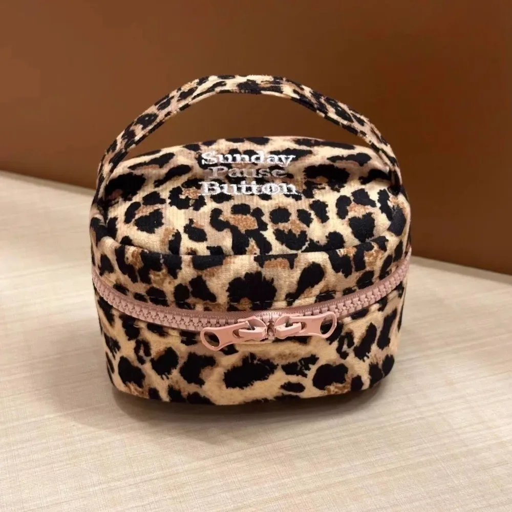 boîte de rangement carrée multifonctionnelle à imprimé léopard, avec fermeture éclair, petite pochette cosmétique, étui de rangement pour la maison et les voyages