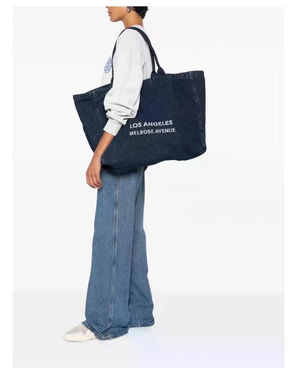sac fourre-tout en jean délavé avec imprimé lettres de marque pour femme, grande capacité, sac à bandoulière quotidien pour femme, sac bandoulière en toile pour trajets quotidiens, nouveauté 2026
