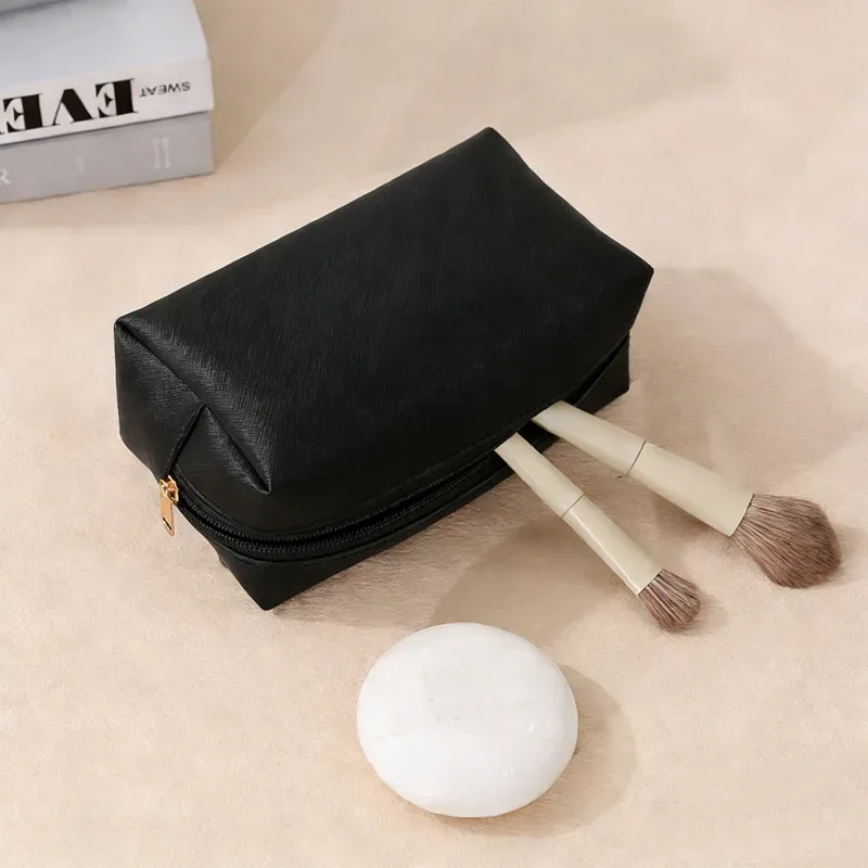 sac cosmétique en cuir avec logo personnalisé, grande capacité, sac de voyage pour maquillage, pochette zippée en cuir pu souple pour femmes, 2 tailles, multicolores