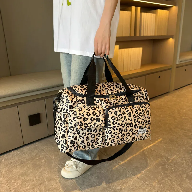 sac de voyage classique à imprimé léopard grande capacité avec plusieurs poches et compartiment à chaussures, sac de sport et de fitness
