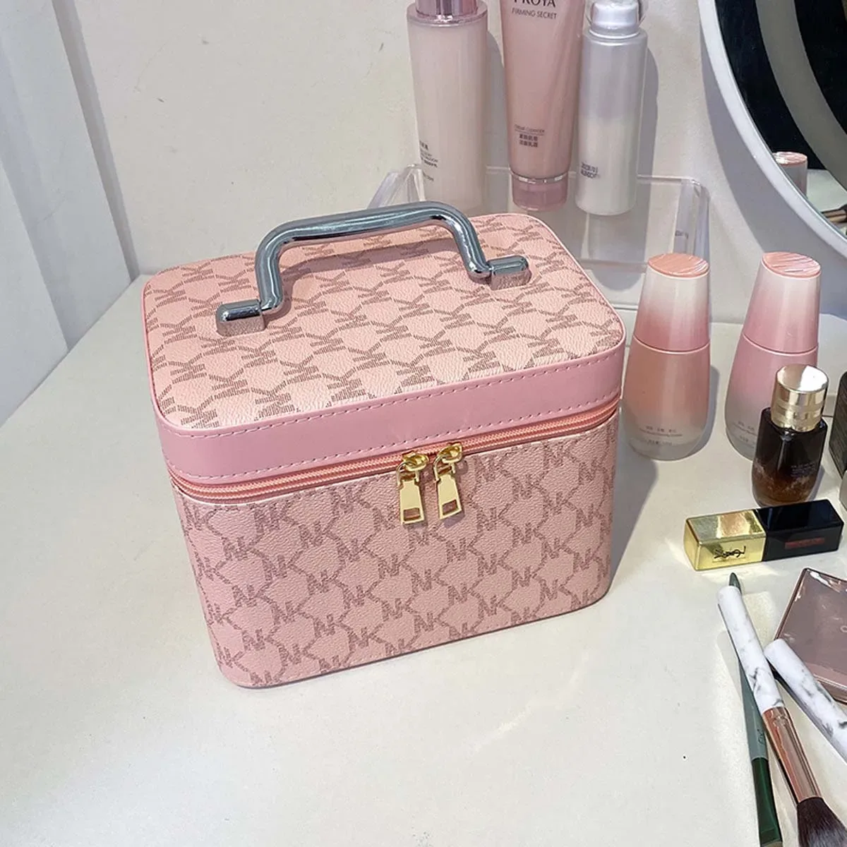 trousse de maquillage avec fouet avancé, valise à lettres, boîte de rangement pour cosmétiques à domicile, boîte de technicien féminine, vente en gros, nouveau