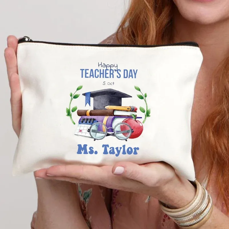trousse de maquillage personnalisée avec nom de l'enseignant, sac à main pour femme, meilleur cadeau de graduation pour les enseignants, trousse à crayons, cadeau de retour à l'école