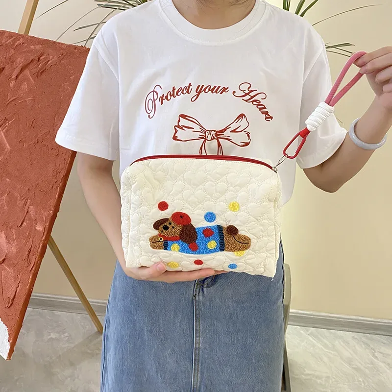 sacs à cosmétiques de dessin animé de grande capacité pour femmes, trousse de maquillage pour femmes, trousse à crayons pour filles, pochette à pois en forme de cœur, sacs à main matelassés pour dames