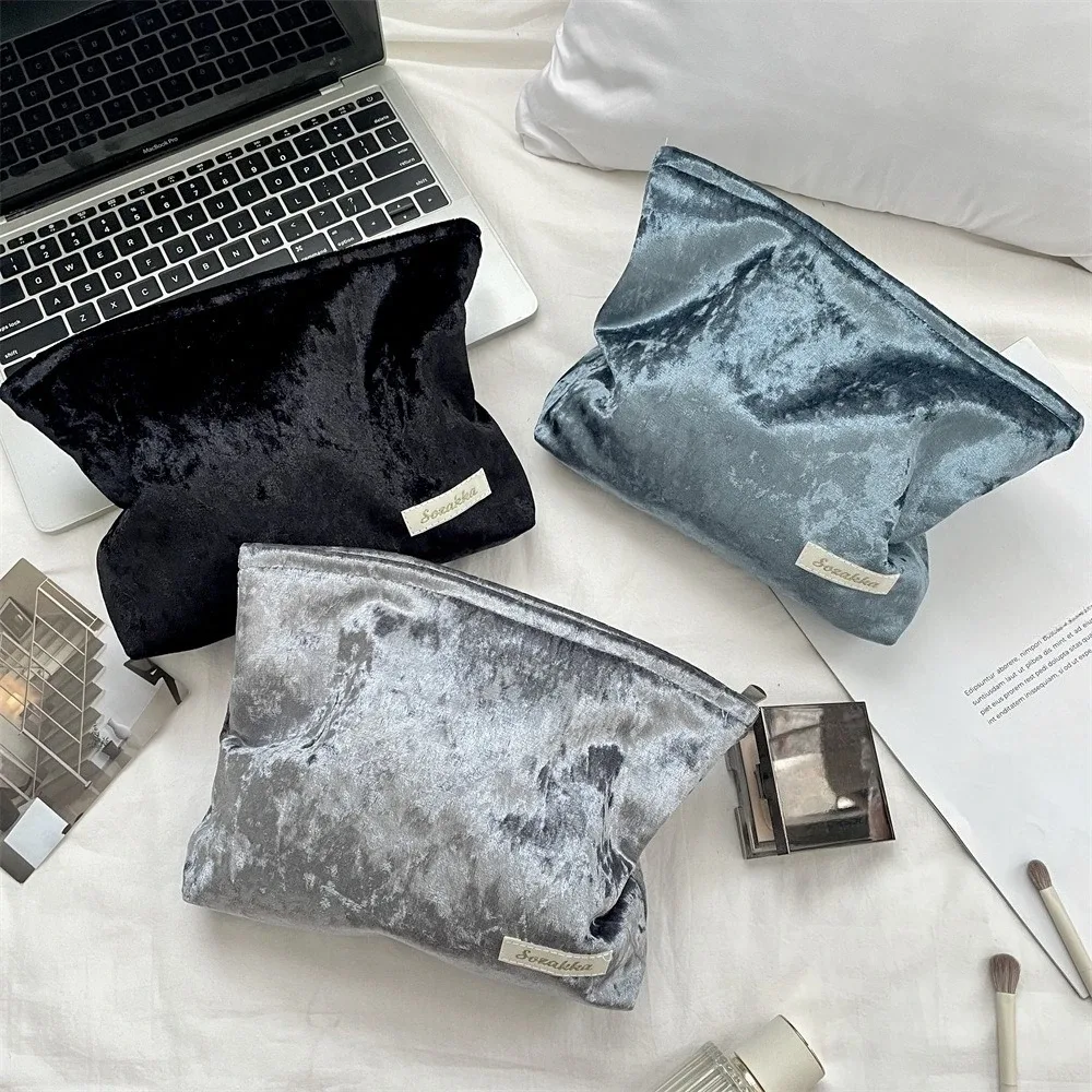 Sac à cosmétiques en velours de grande capacité pour femmes, organisateur de produits de toilette, sac de maquillage à fermeture éclair, pochette de voyage, sac de rangement de cosmétiques pour filles