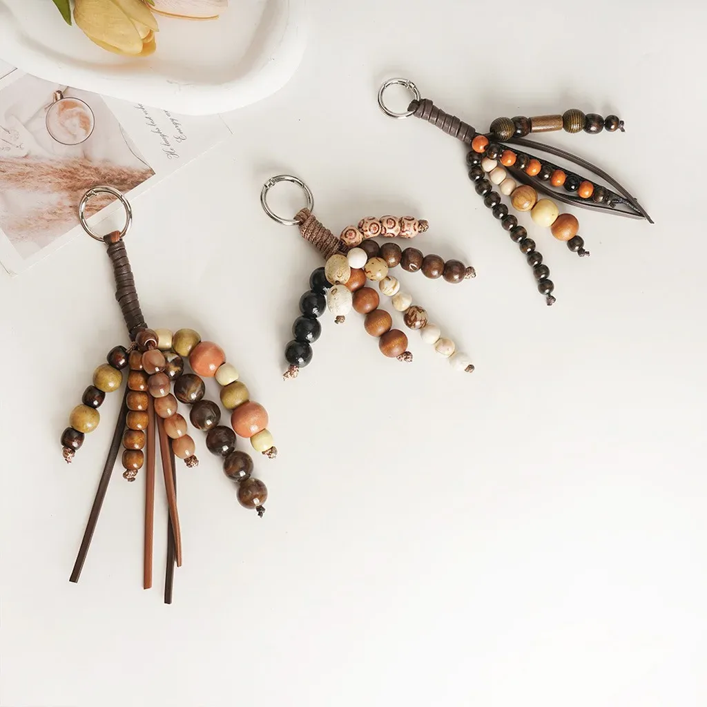 porte-clés vintage exquis en perles de bois naturel, pendentif de sac, breloque ethnique tissée à la main pour clés de maison, sac à dos, cadeau