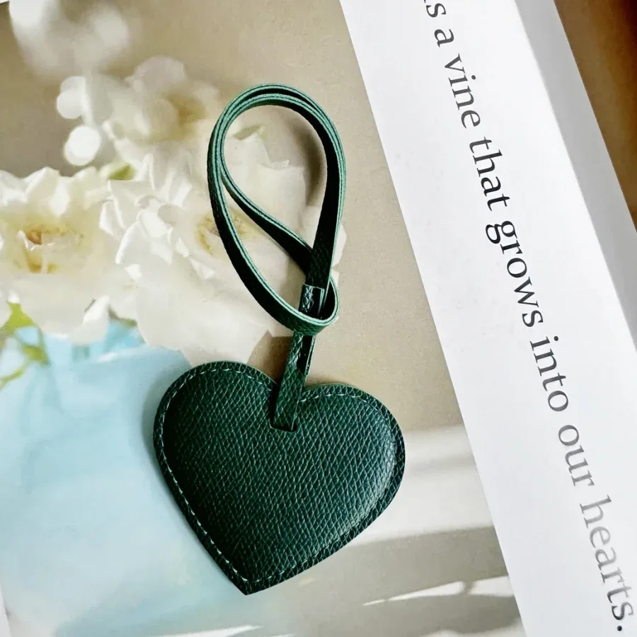 pendentif sac à main en cuir pu pêche personnalisé avec initiales gratuites pour femme, breloque porte-clés de haute qualité noir, cadeau pour l'école, décoration de sac à dos