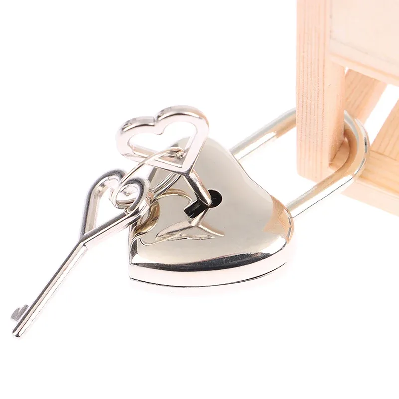 1 ensemble de cadenas en forme de cœur, mini-verrous pour bagages avec clé, pour voyage, mariage, boîte à bijo