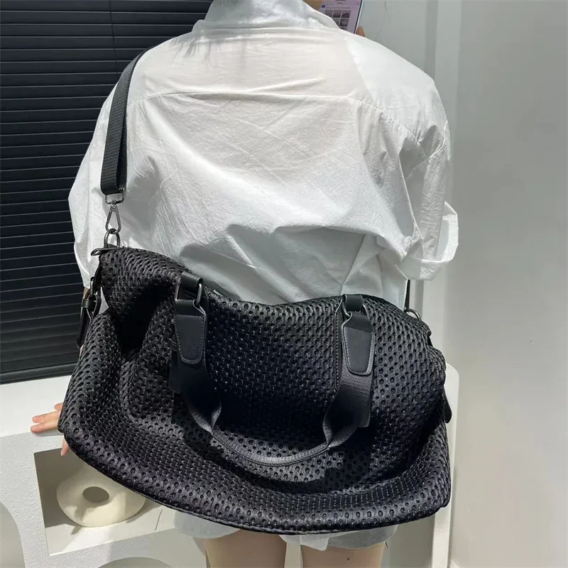 xmessun nouveau sac de voyage tendance pour femmes, sac de loisirs à grande capacité, sac de vacances imperméable en nylon, sac à bandoulière en maille
