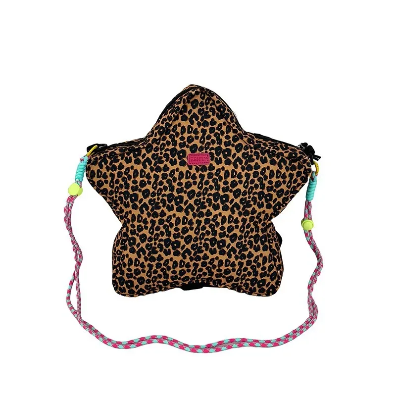 sac à dos en forme d'étoile imprimé léopard pour femmes, sac à dos décontracté pour voyage, sac à bandoulière à la mode avec longue sangle d'épaule