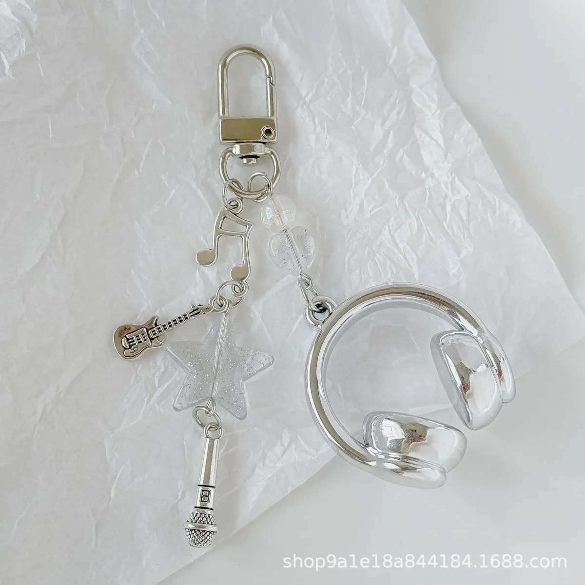 écouteurs de musique noirs, chaînes pour téléphone portable, petit pendentif musical à bouton-poussoir, pendentif créatif de décompression pour sac à dos, porte-clés