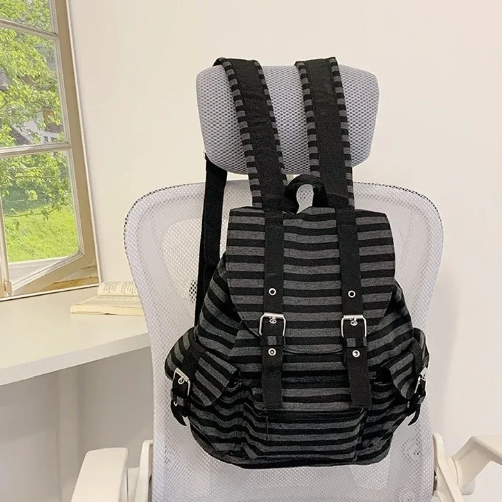 Sac à dos rétro à rayures de grande capacité, style coréen Y2K, sac d'école pour étudiants, sac multi-poches en nylon pour la randonnée et le camping, sac pour l'université
