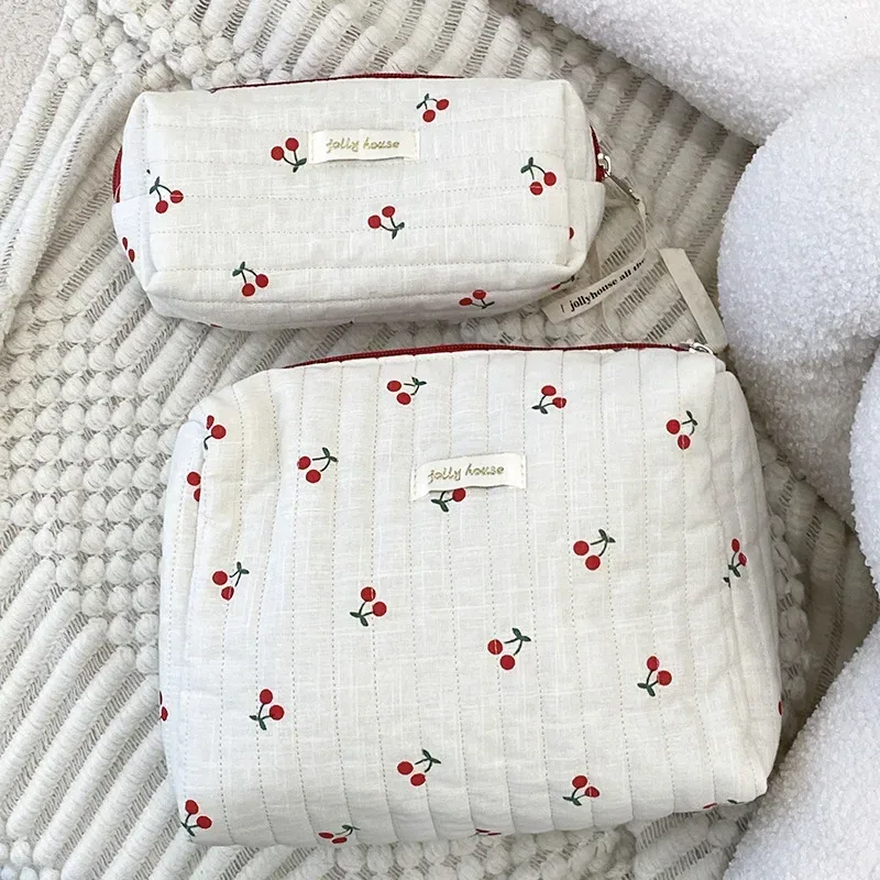 sac de rangement de voyage en coton matelassé pour femmes, sacs à cosmétiques rétro cerise, design mignon, trousse à crayons pour filles, trousse de maquillage, sacs à main