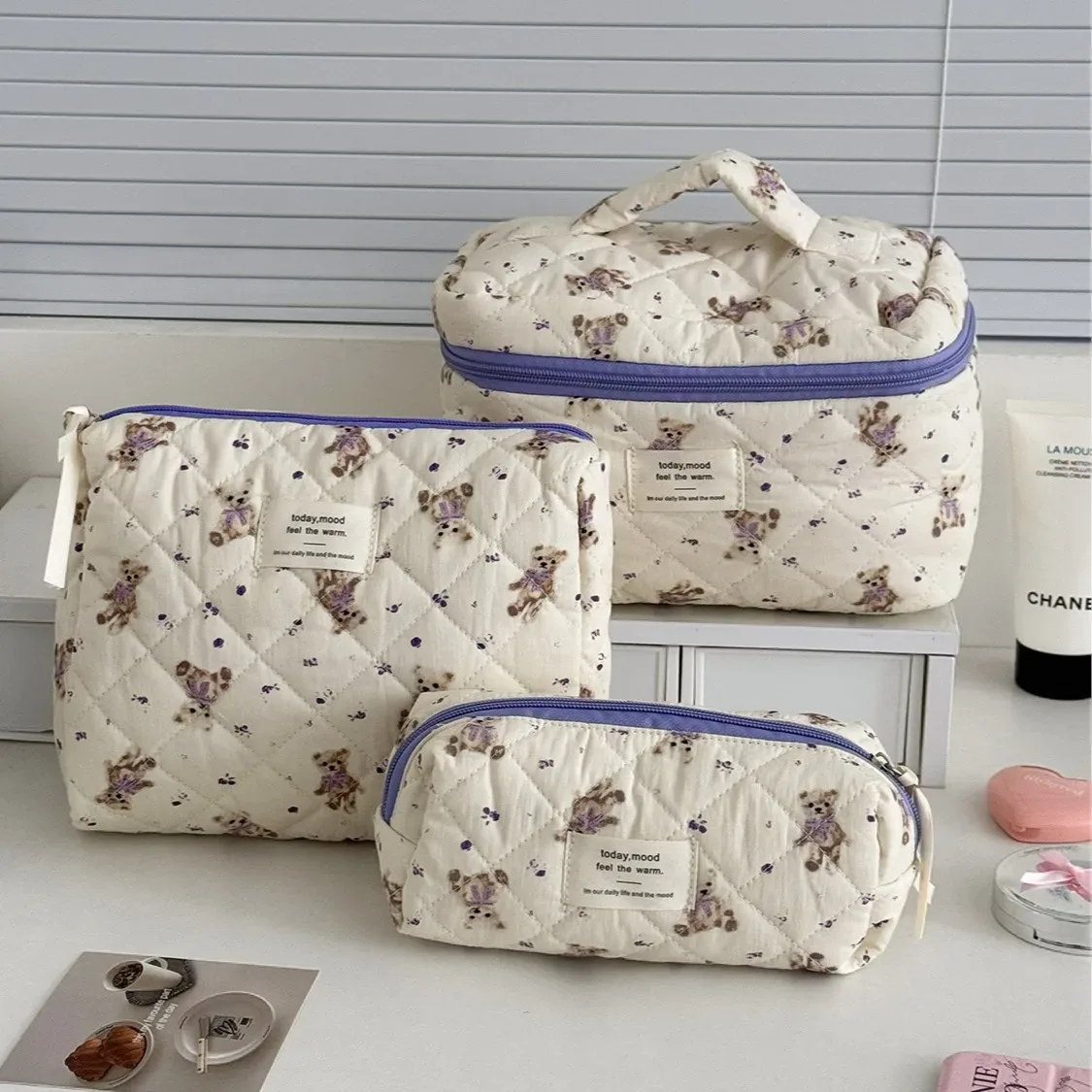 lot de 3 trousses de toilette matelassées à nœuds et motifs floraux, style vintage, grande capacité, souples et portables, pour maquillage et articles de toilette