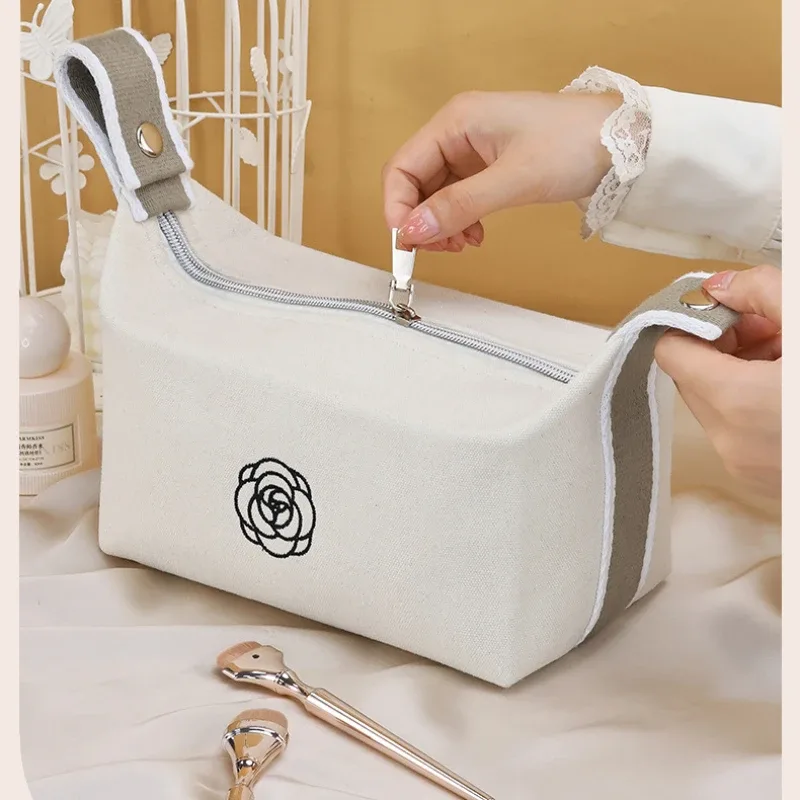 trousse de maquillage portable en toile de camélia, sac de rangement pour cosmétiques et soins de la peau, articles de toilette de grande capacité, voyage, détermination de la qualité supérieure