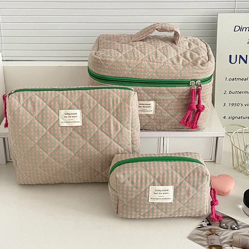 2025 nouveau 3 sacs ensemble femmes sac de maquillage grande capacité cosmétique toilette pochette de rangement sac à main maquillage carré fermeture éclair quilting sac