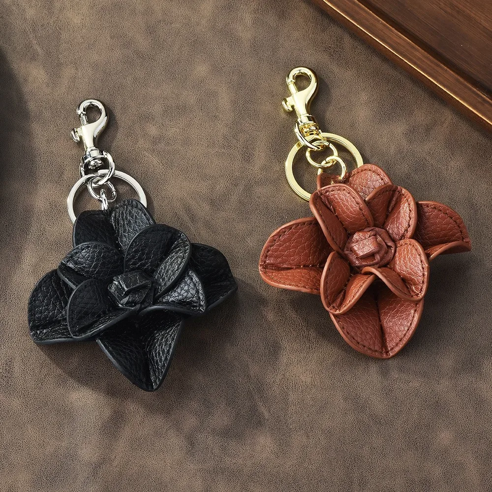 breloque de sac en forme de fleur noire, décoration de sac à main en trois dimensions avec pétales superposés, accessoire pour sacs à main et sacs à bandoulière pour femmes.