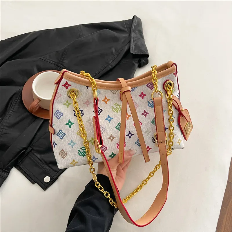 sac fourre-tout de luxe grande capacité à imprimé floral, sac à bandoulière tendance pour femme avec chaîne, sac à main polyvalent en cuir souple pour le quotidien