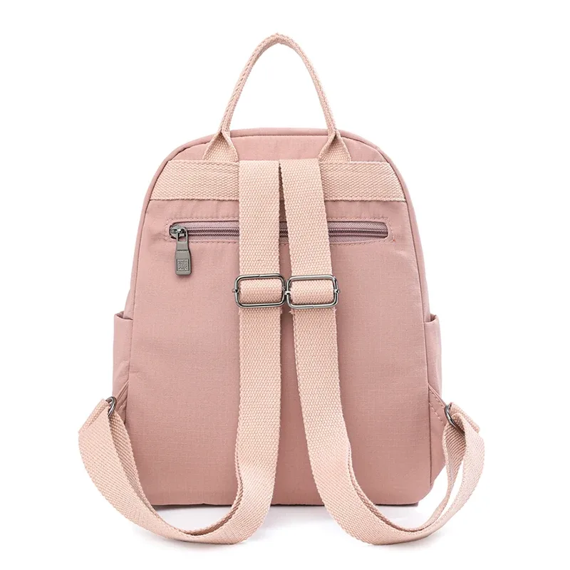 sac à dos en nylon pour femmes, nouvelle mode, petit, léger, décontracté, grande capacité, sacs à bandoulière de marque de styliste, fourre-tout pour un usage quotidien