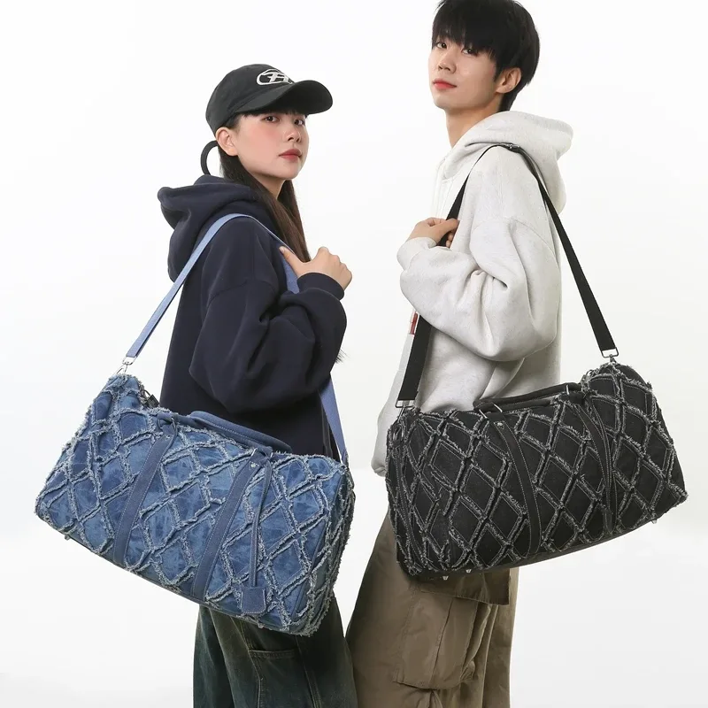 sac de sport en denim sac de voyage tendance sac à bandoulière unisexe sac de sport décontracté avec un design déchiré unique grande capacité utilisation polyvalente