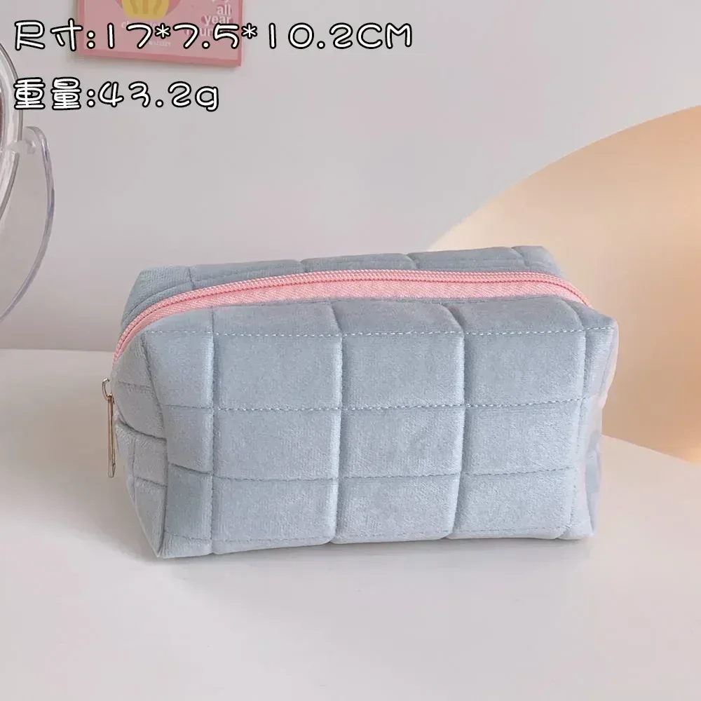 sacs de maquillage en fourrure pour femmes, sac à cosmétiques de voyage souple, étui de rangement mignon pour dames et filles, trousse de maquillage nécessaire, sacs à main solides 1 pièce
