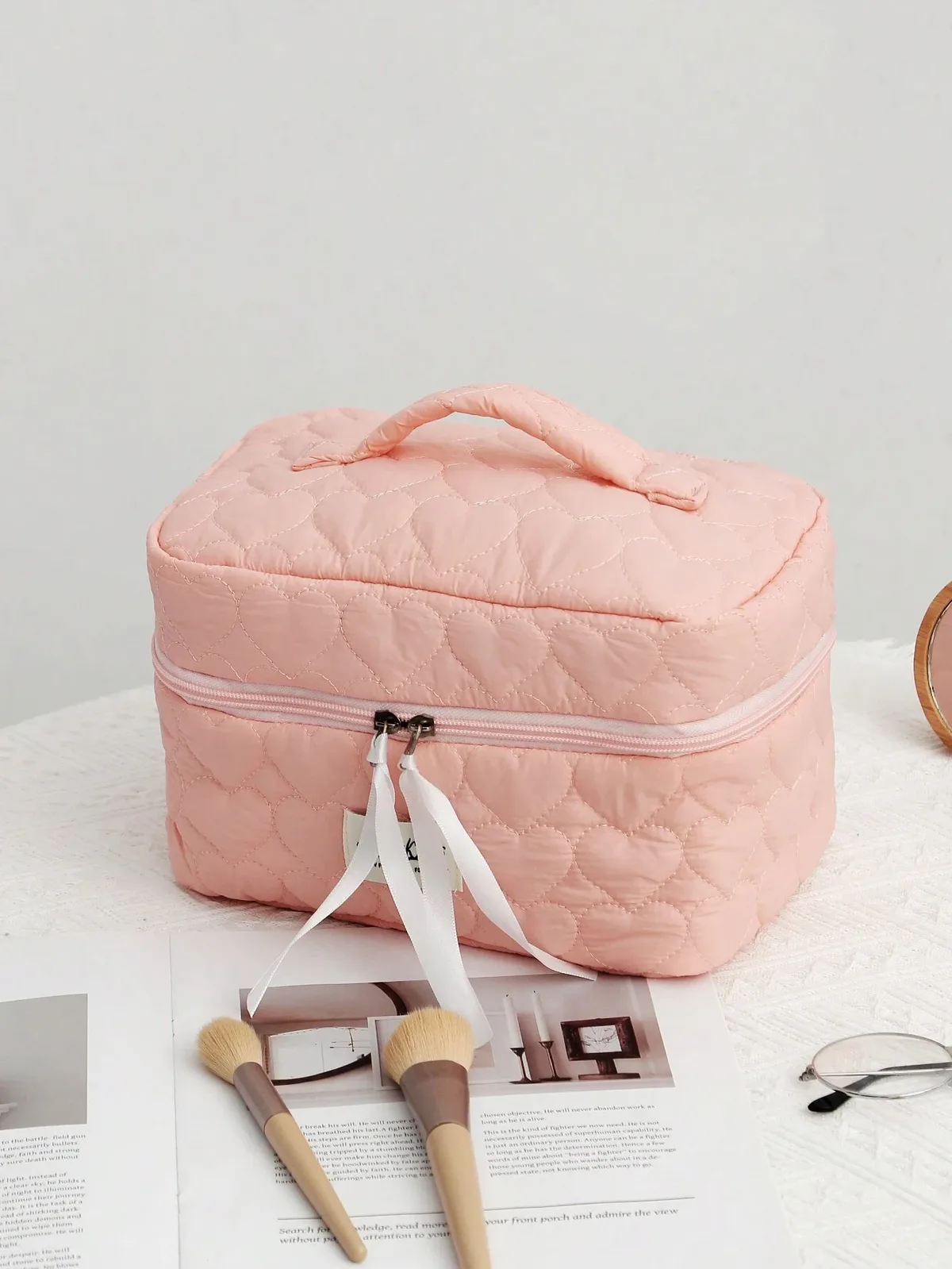 trousse de maquillage douce en forme de cœur, sac à cosmétiques décontracté, cubes d'emballage portables de vacances, voyage pour femmes, cadeau de printemps et d'été, sac de soins de la peau