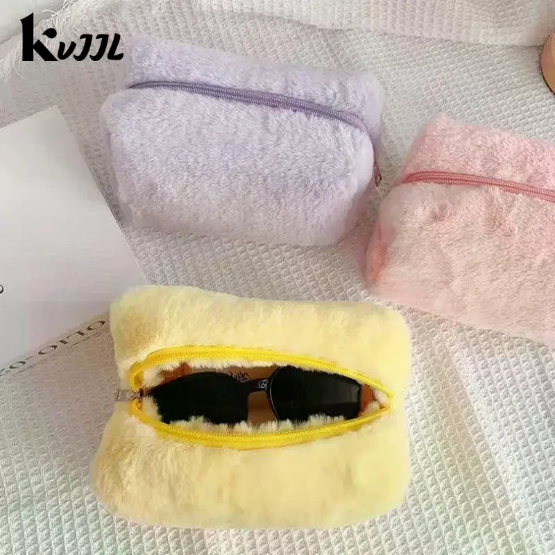 sacs de maquillage en peluche pour femmes, sac à cosmétiques de voyage souple, étui de rangement pour dames et filles
