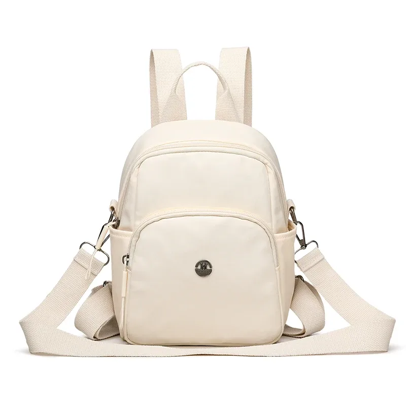 petit sac à dos léger de voyage décontracté pour femmes, sac à bandoulière en tissu imperméable de grande capacité et sensation haut de gamme pour filles, nouvelle collection