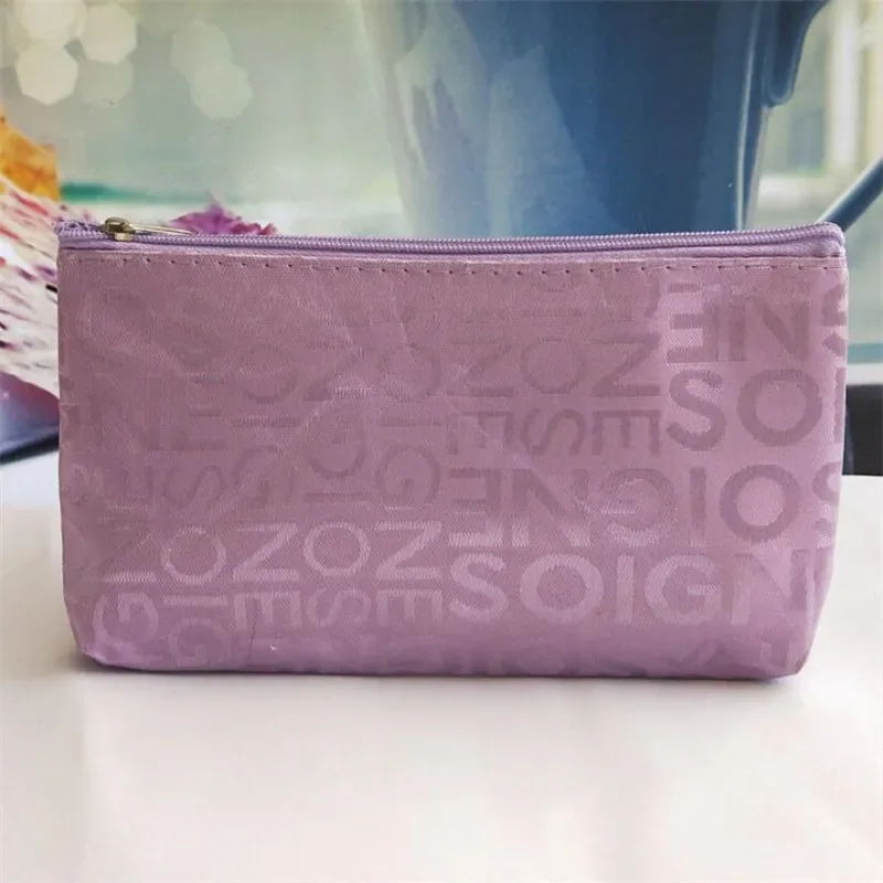 sac à cosmétiques portable avec fermeture éclair pour femme, trousse de maquillage, trousse de beauté multifonctionnelle, trousse de voyage, trousse de maquillage en poudre, trousse de toilette, porte-évaluation, mignon