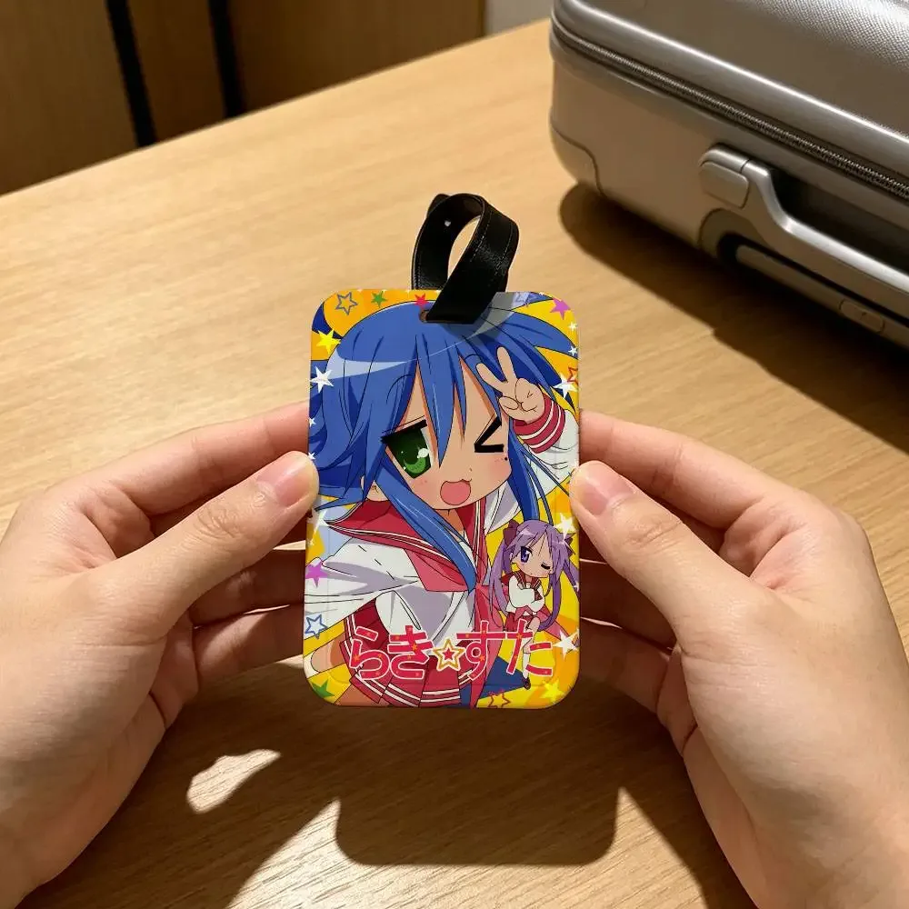 étiquette de bagage anti-perte anime lucky star en pvc, porte-carte d'identité, étiquette de nom pour voyage en plein air