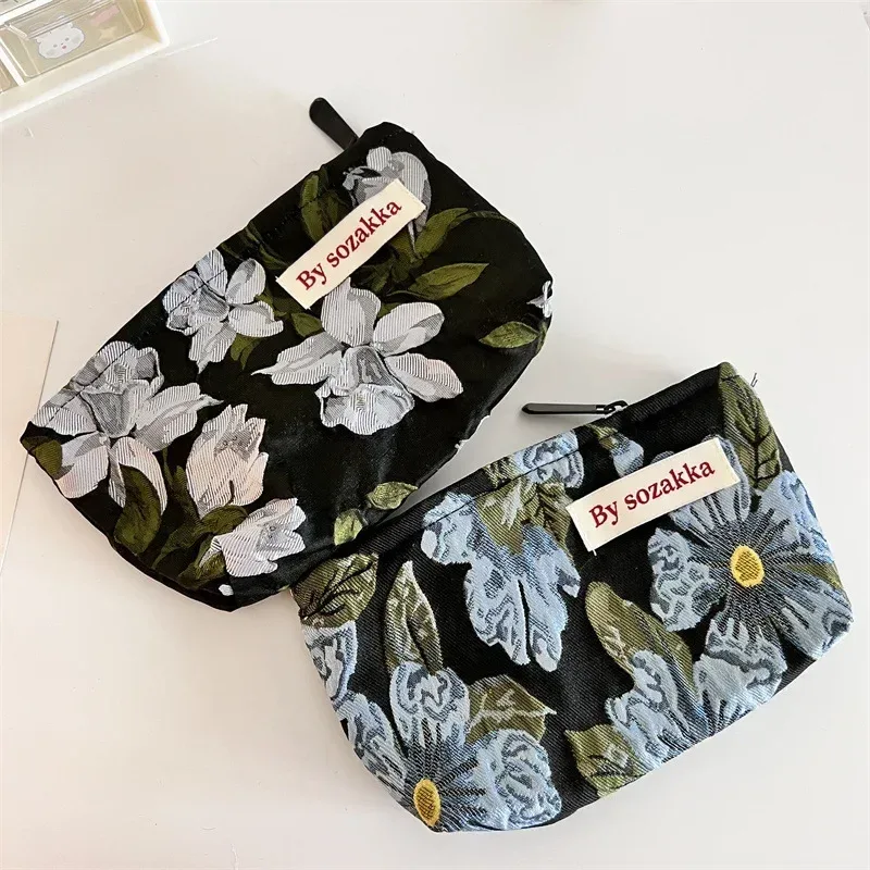 nouveaux sacs de maquillage floraux pour femmes coréennes, sac à cosmétiques, pochette de rangement, trousse de toilette de voyage, trousse de beauté en toile, trousse à crayons
