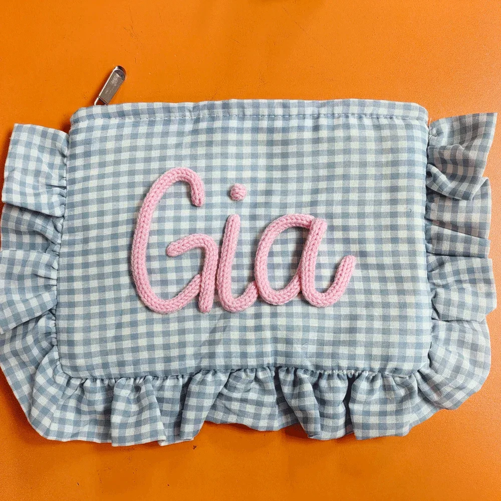 trousse de maquillage personnalisable à carreaux et volants avec nom, organiseur à carreaux vintage, trousse de toilette portable – un excellent cadeau pour les meilleures amies