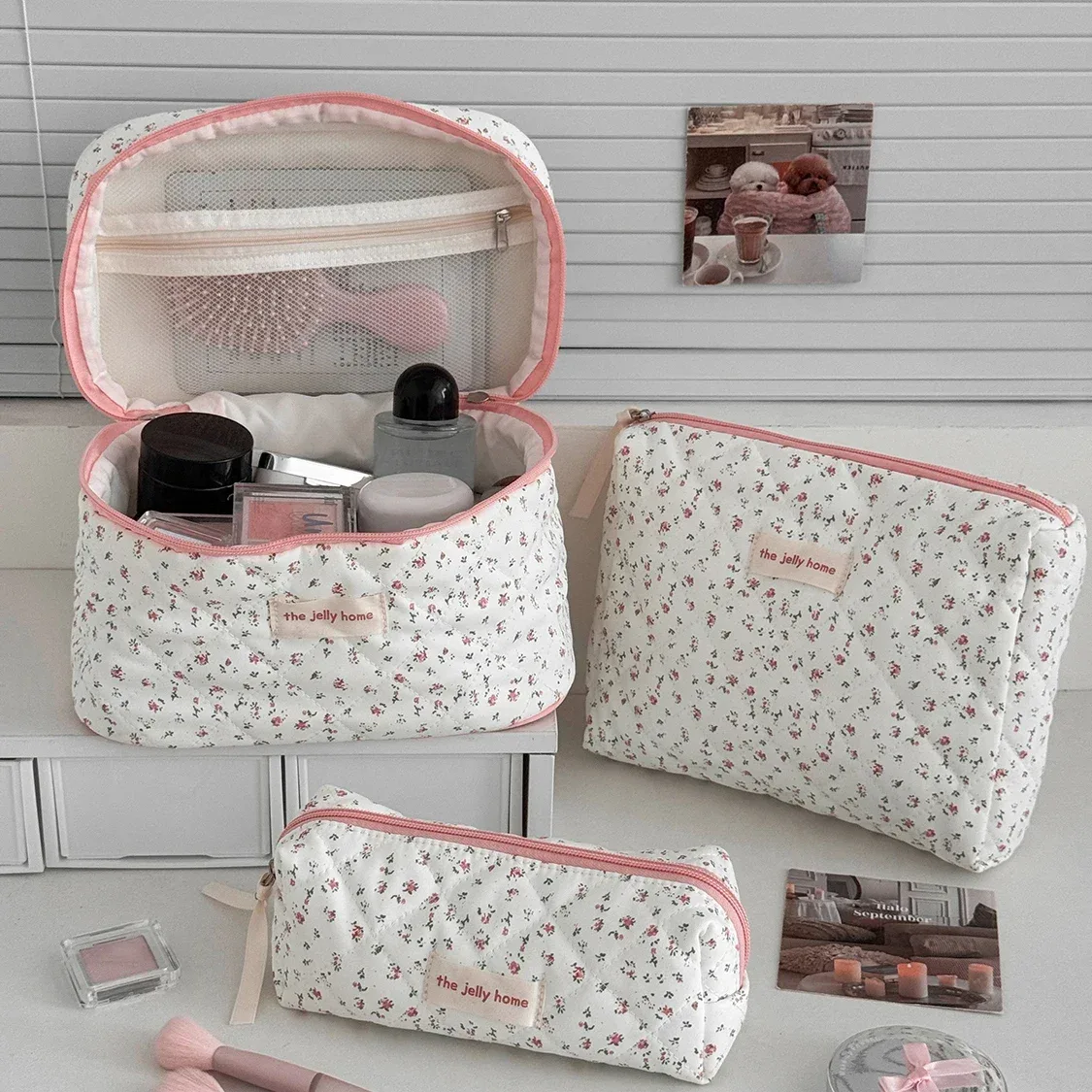sac de rangement de cosmétiques pour femmes, bleu fraise mignon, grande capacité, pochette de maquillage de toilette, sac à main pour dames, sac matelassé, vente en gros