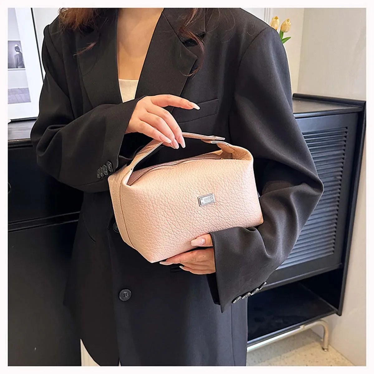 Nouveau sac de rangement en PU, trousse de toilette à main de grande capacité à la mode, trousse de maquillage portable multifonctionnelle sur mesure pour femmes