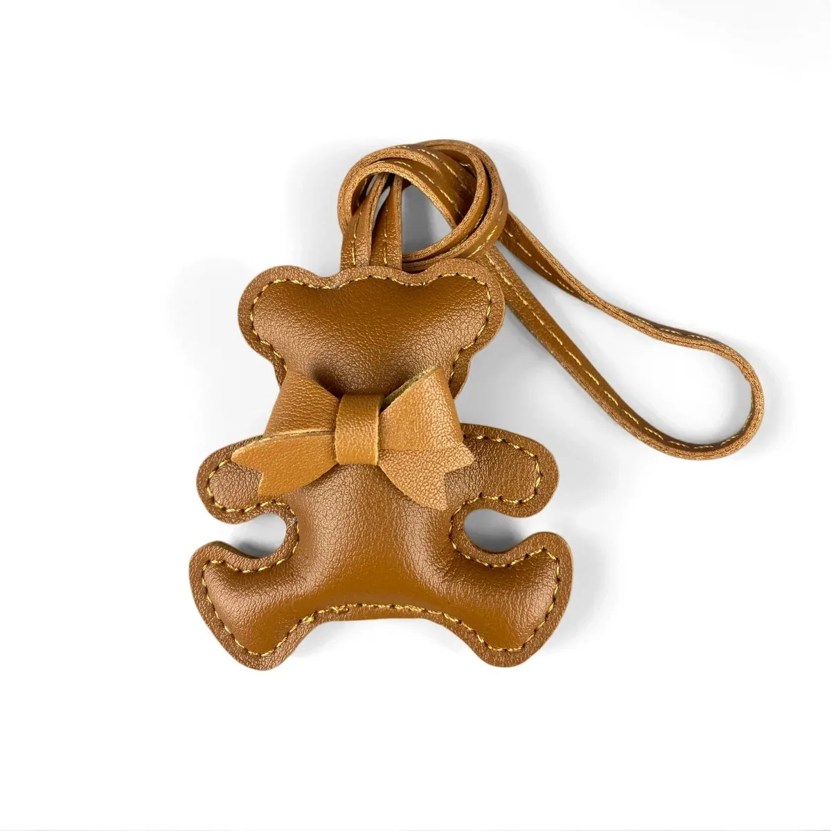 adorable breloque de sac en cuir pu en forme d'ours, pose câlin avec un petit nœud, pendentif animal pour sacs à main et sacs à dos, cadeau pour filles