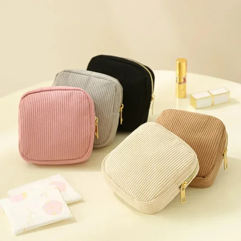 2025 mode maquillage rouge à lèvres serviettes hygiéniques étui mini pochette de rangement cosmétique femmes ins voyage organisateur sacs petite pochette