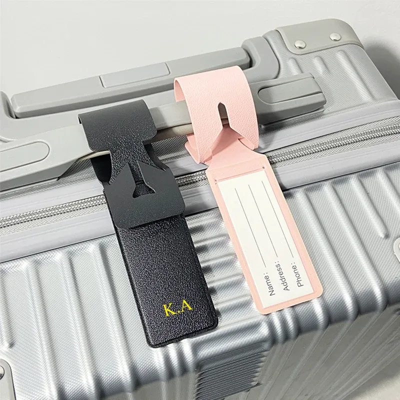 étiquette de bagage longue avec logo d'entreprise personnalisé, étiquette de valise d'avion portable en cuir pu de voyage, nom de vente en gros, porte-carte de message tel