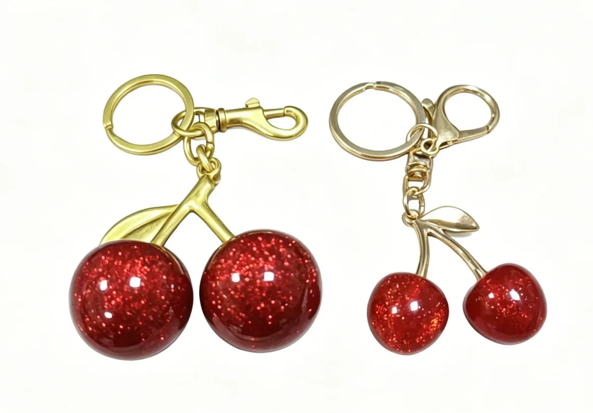 porte-clés cerise rouge, pendentif de sac, rallonge de bandoulière, chaîne d'extension de sac, accessoire de sac bandoulière, chaîne pour sac à écouteurs