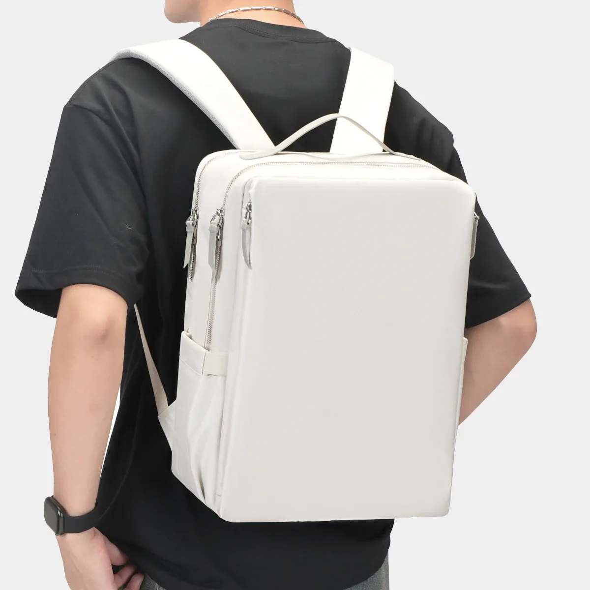 Sac à dos pour ordinateur portable d'affaires pour hommes pour voyages d'affaires, voyages, déplacements, sac à dos léger, élégant, simple, jeune, grande capacité, sac à main pour femmes pour les voyages internationaux