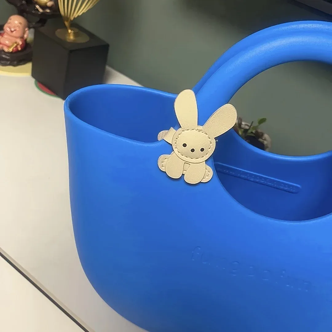 breloque de sac en forme de lapin mignon, 1 pièce, simili cuir synthétique léger avec boucle en acier inoxydable, adorable motif de lapin pour sacs à dos
