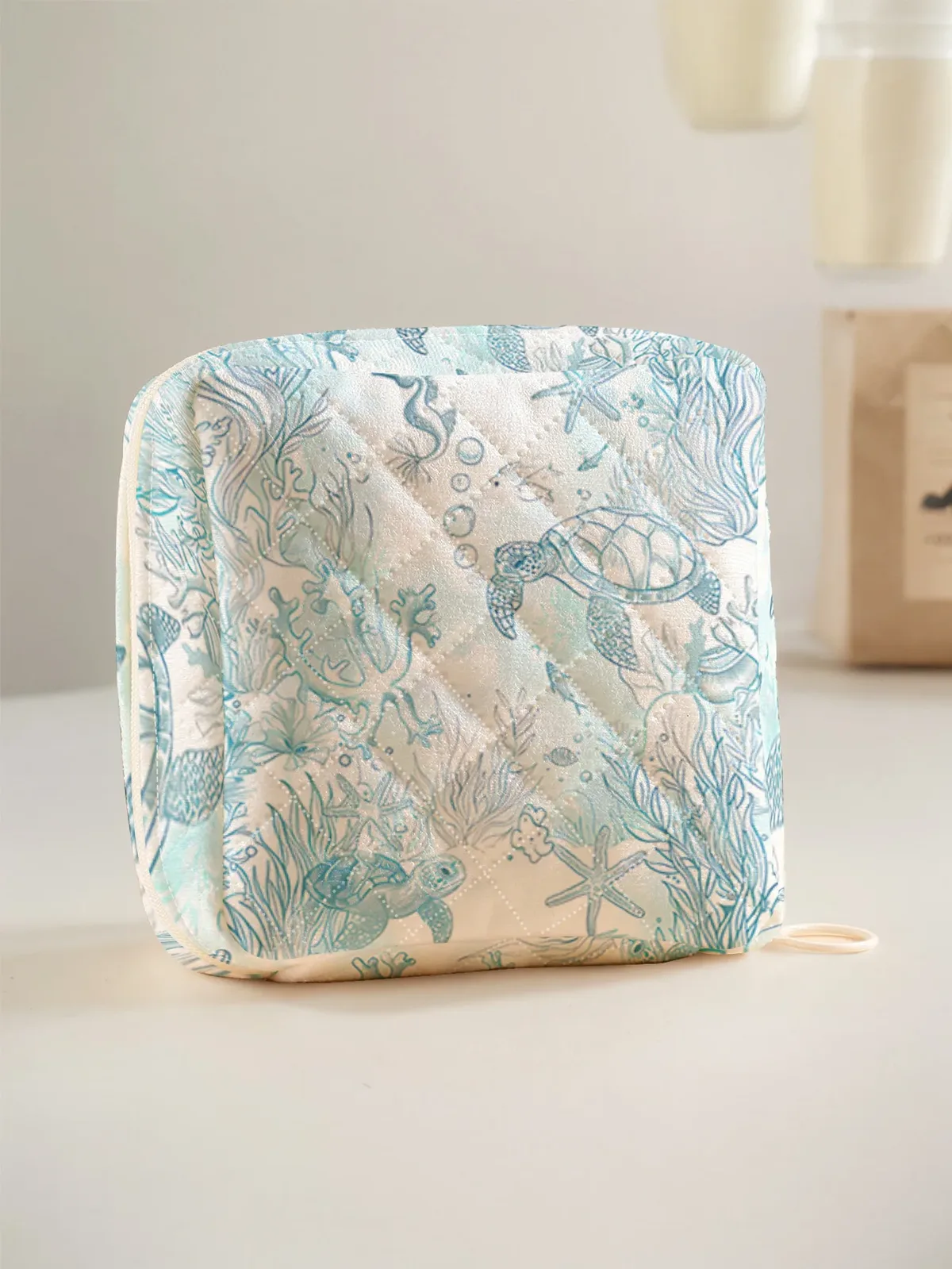1 sac de rangement portable pour serviettes hygiéniques, imprimé tortue marine et algues, tissu matelassé léger pour femmes