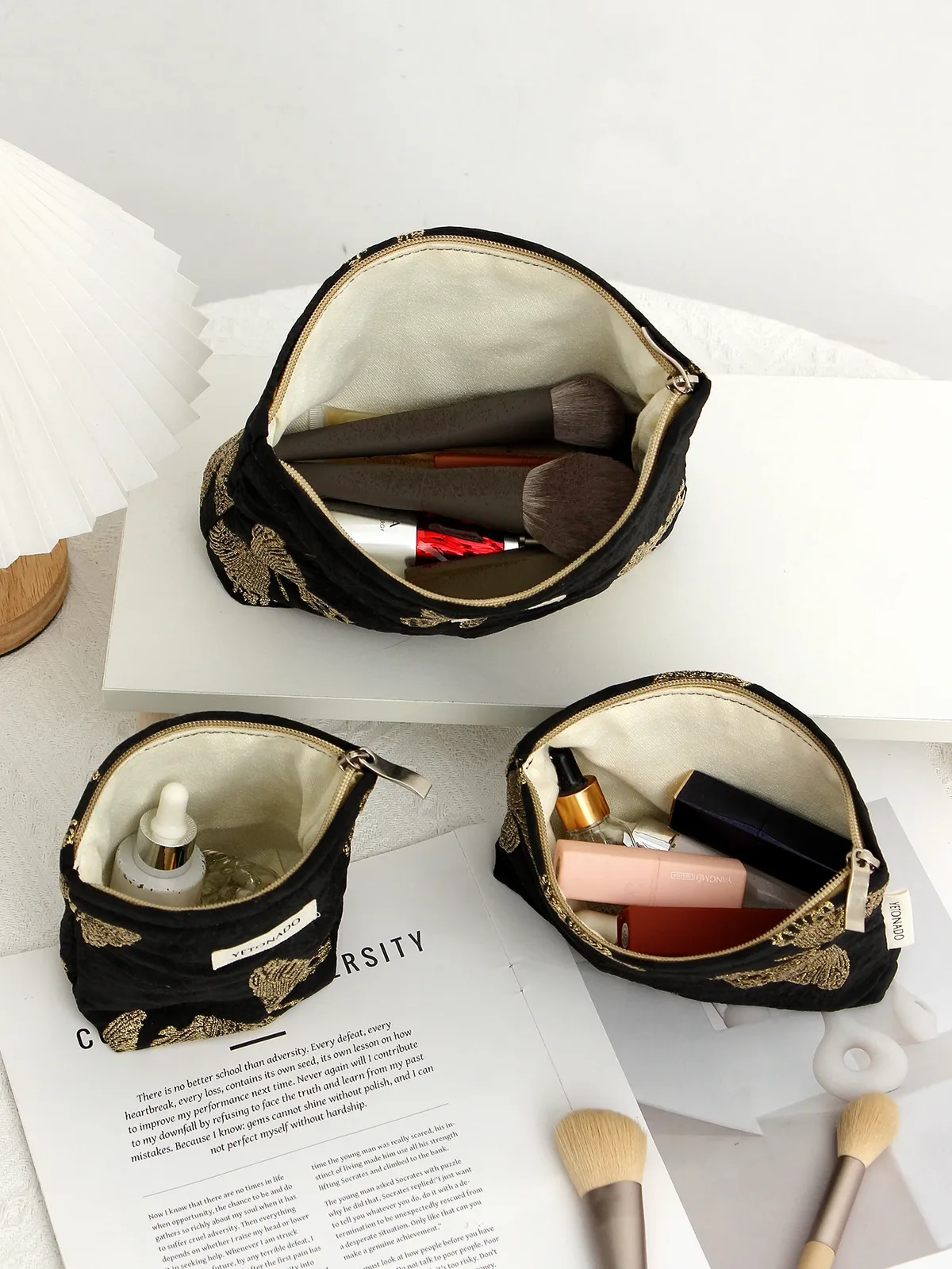 1 p/ensemble trousse de maquillage papillon noir, trousse de maquillage à fermeture éclair de grande capacité à la mode, sac de rangement multifonctionnel