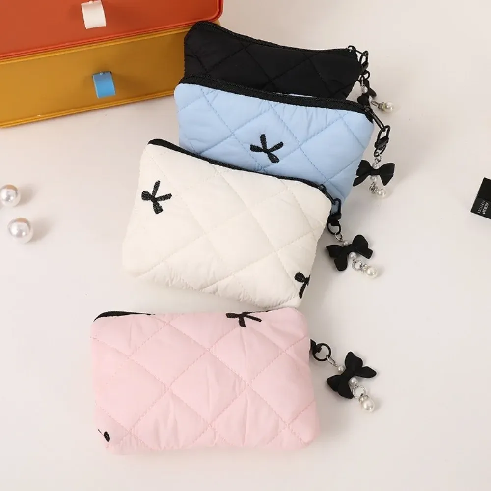 sac de maquillage en coton matelassé, sac de rangement pour serviettes hygiéniques, coquette à nœud, pochette pour écouteurs de rouge à lèvres de grande capacité