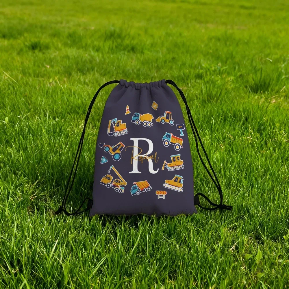 sac à cordon personnalisé avec initiales et nom (1 pièce) - texte/initiales personnalisés, camion de dessin animé, sacs de sport adaptés aux voyages, aux cadeaux de fête