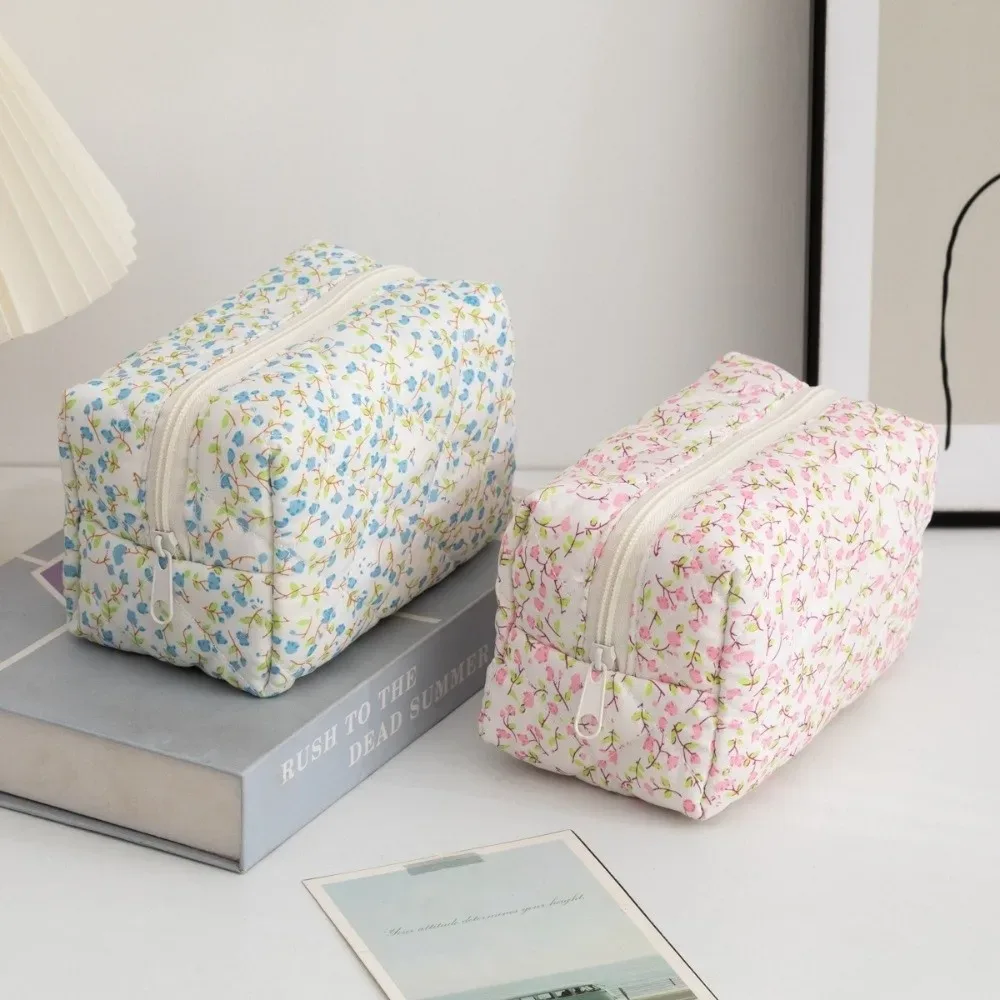 nouvelle trousse de maquillage en coton matelassé à fleurs, grande capacité, légère, organiseur de cosmétiques multifonctionnel, trousse de toilette pour femmes
