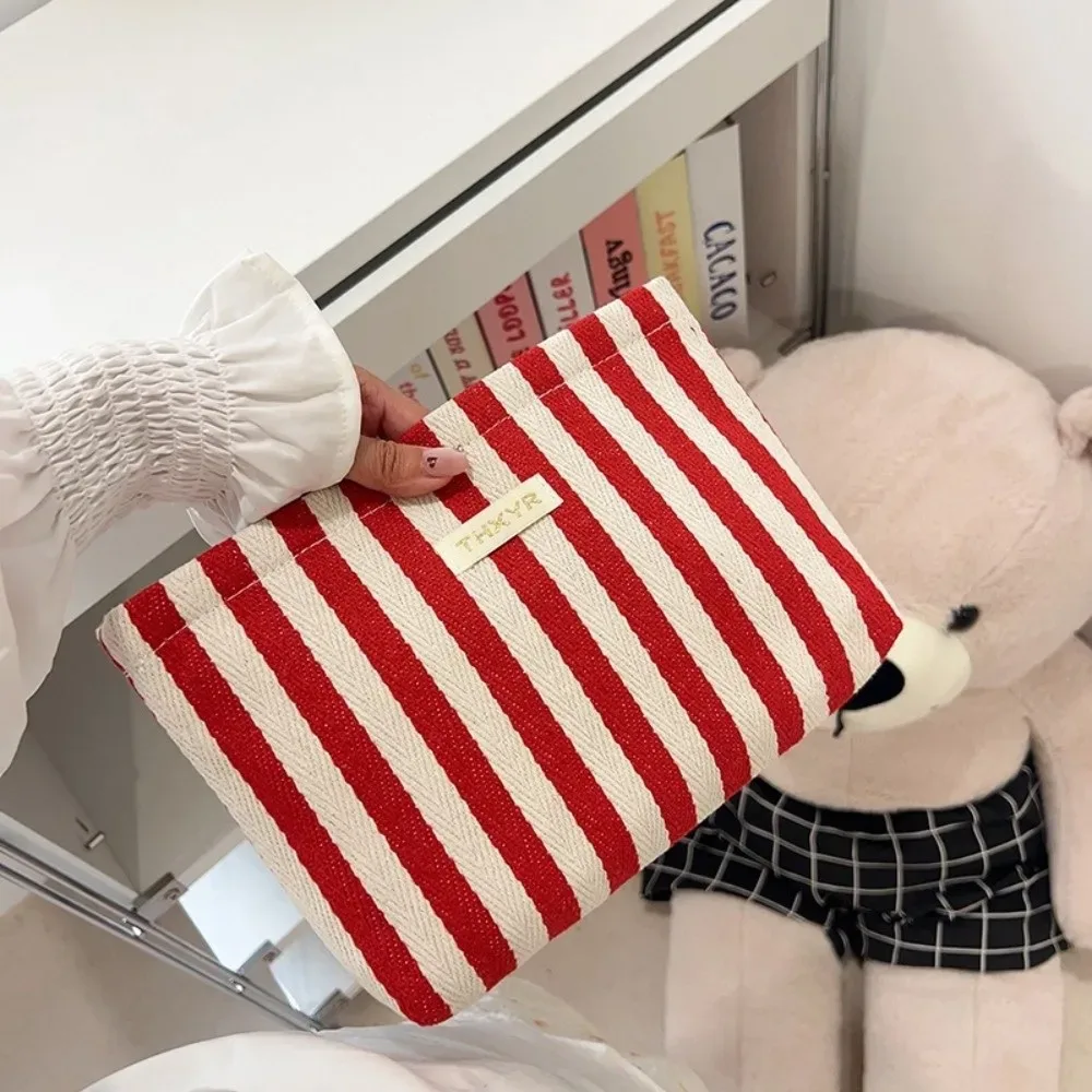 sac de maquillage portable à rayures, léger et multifonctionnel, grande capacité, organiseur de maquillage à fermeture éclair pour voyage